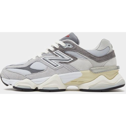 New Balance 9060 Femme, Grey - New Balance - Modalova