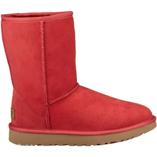 Classic Short II Boot Ribbon Red (Women's) - Ugg - Modalova