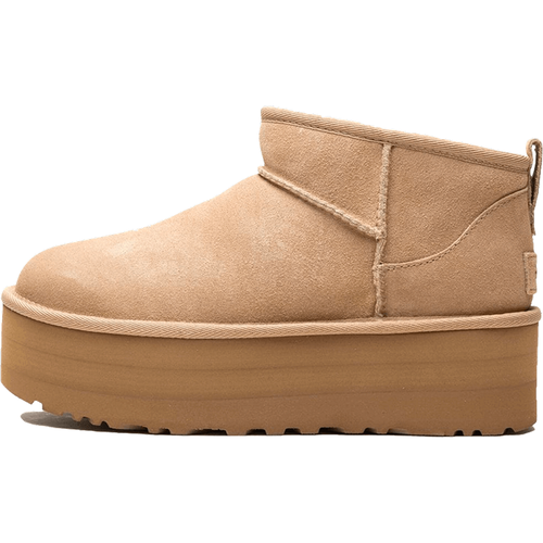 Classic Ultra Mini Platform Boot Sand - Ugg - Modalova