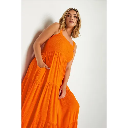 Robe Maxi Plissée Volantée , Grande Taille & Courbes - Yours - Modalova