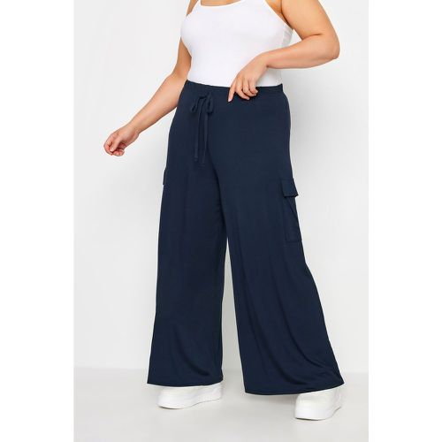 Curve Navy Blue Jersey Wide Leg Cargo Trousers, Grande Taille & Courbes - Yours - Modalova