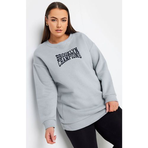 Sweatshirt Clair 'Brooklyn Champions' , Grande Taille & Courbes - Yours - Modalova