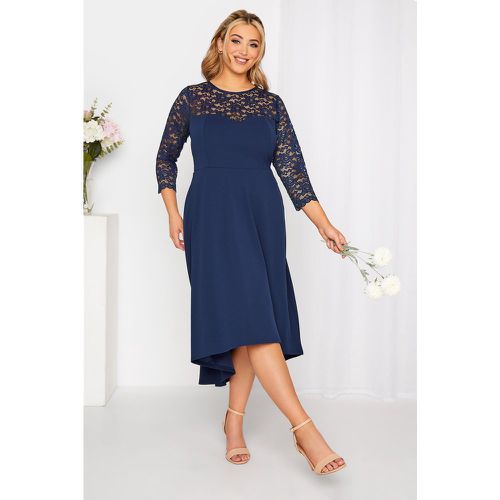 Robe Marine Midi Encolure & Manches Dentelle , Grande Taille & Courbes - Yours London - Modalova