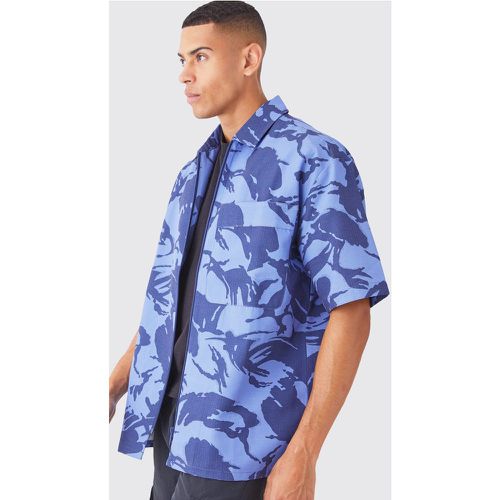 Chemise oversize zippée à imprimé camouflage - S - Boohooman - Modalova