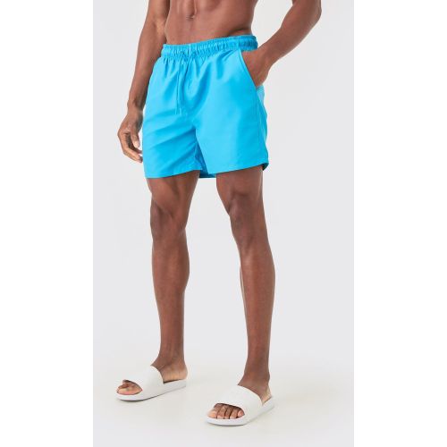 Short de bain mi-long uni - L - Boohooman - Modalova