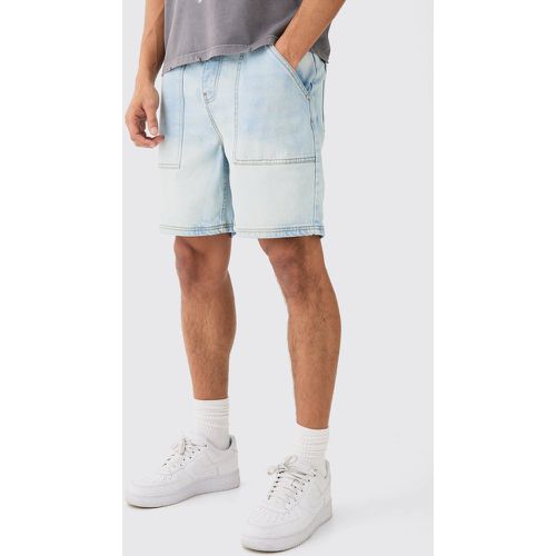 Short en jean à poches latérales - MAN - 28 - Boohooman - Modalova