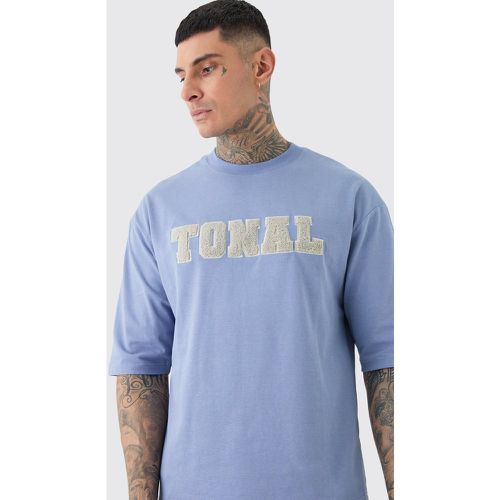 Tall Oversized Half Sleeve Borg Applique T-shirt - Boohooman - Modalova