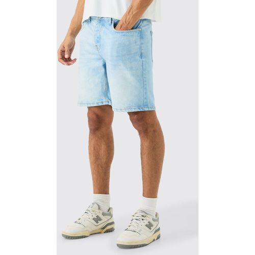 Short slim en jean rigide - 30 - Boohooman - Modalova