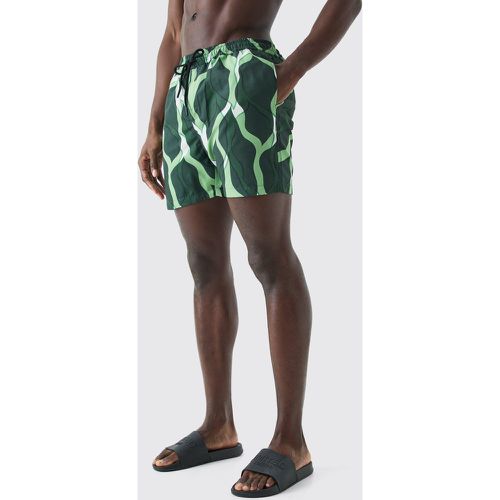 Short de bain mi-long à imprimé feuille - S - Boohooman - Modalova