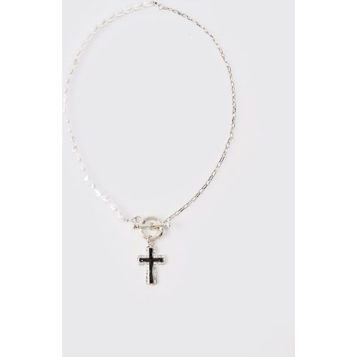 Pearl Cross Pendant Necklace In Silver - Boohooman - Modalova