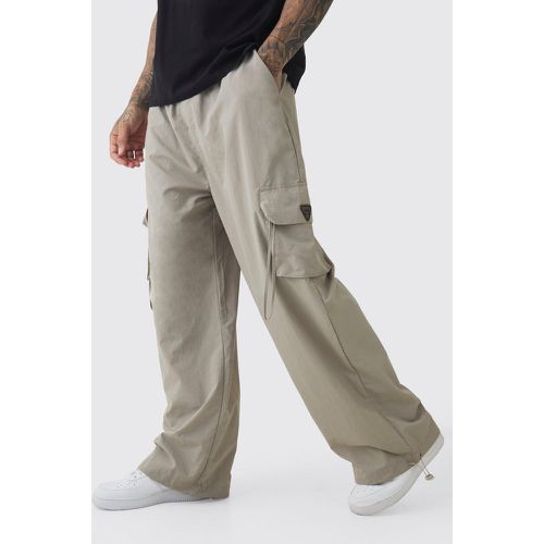 Tall - Pantalon cargo plissé en nylon - XXL - Boohooman - Modalova