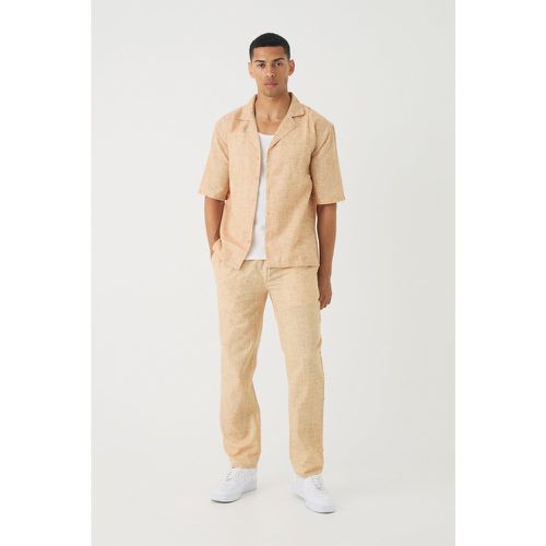 Ensemble en lin avec chemise à manches courtes et pantalon droit - S - Boohooman - Modalova