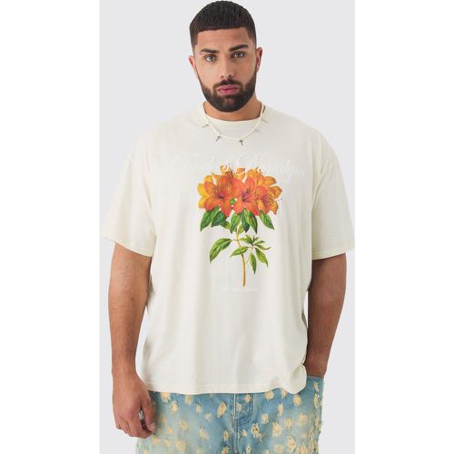 Plus Oversized Official Man Floral Print T-shirt - - XXXL - Boohooman - Modalova