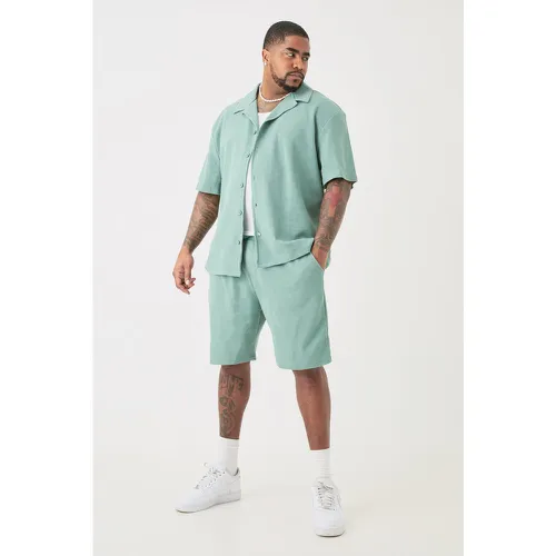 Grande taille - Ensemble avec chemise à manches courtes et short homme - XXXL - Boohooman - Modalova