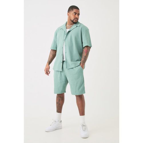 Grande taille - Ensemble avec chemise à manches courtes et short homme - XXXXL - Boohooman - Modalova