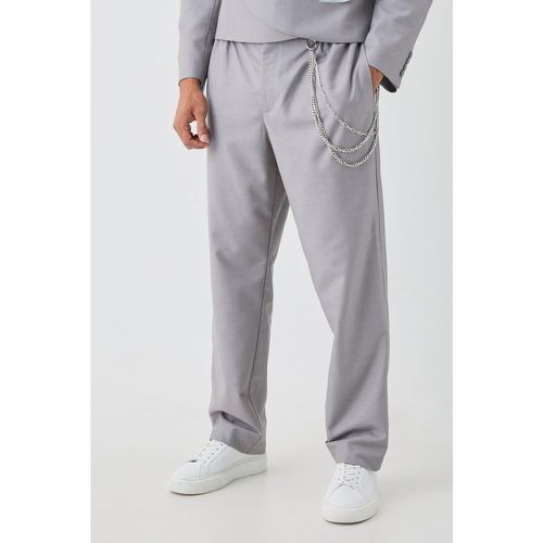 Relaxed Fit Tailored Trouser With Chain In Grey - Boohooman - Modalova