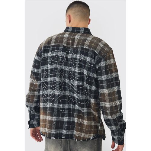 Chemise oversize déchirée à carreaux et squelette - S - Boohooman - Modalova