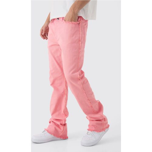 Jean flare slim à bords effilochés - 28R - Boohooman - Modalova