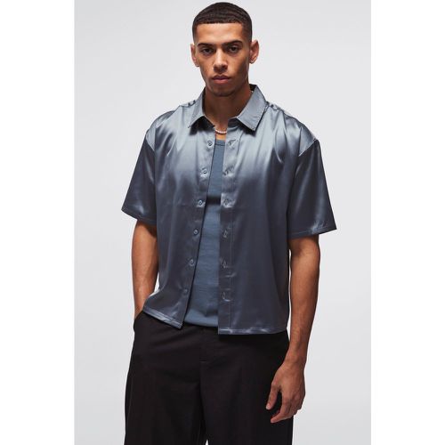 Chemise oversize satinée à manches courtes - S - Boohooman - Modalova