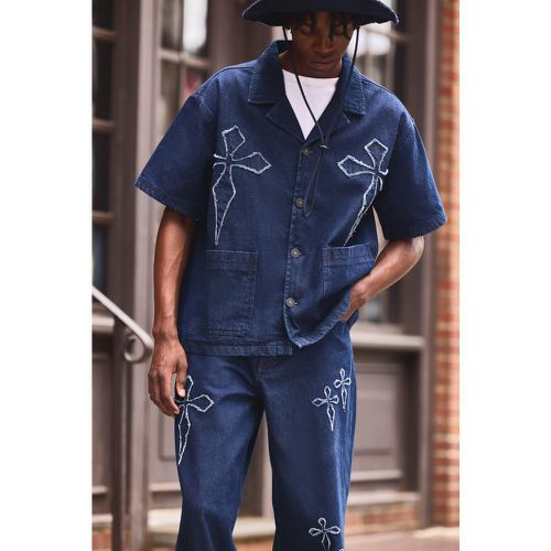 Chemise oversize en jean à bords bruts - S - Boohooman - Modalova