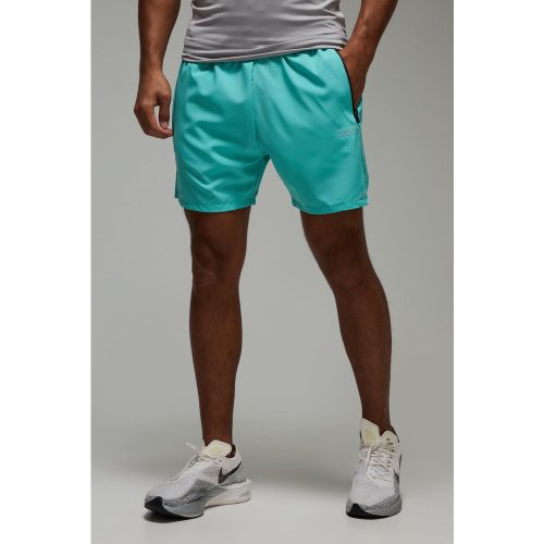 Short de sport perforé - MAN Active - S - Boohooman - Modalova