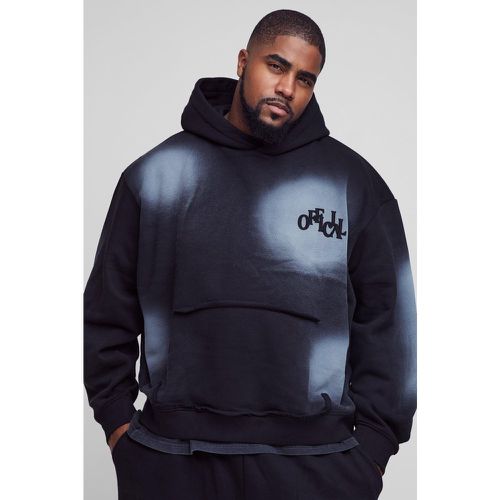 Plus Oversized Boxy Distressed Official Applique Spray Wash Hoodie - XXXL - Boohooman - Modalova