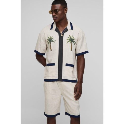 Ensemble à imprimé palmier avec chemise oversize et short - S - Boohooman - Modalova