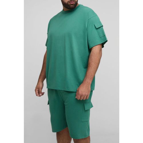 Grande taille - Ensemble utilitaire avec t-shirt et short cargo - 2XL - Boohooman - Modalova