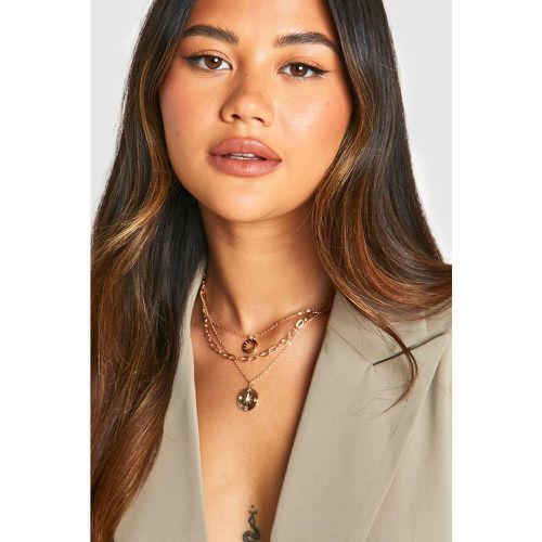 Collier Superposé Doré À Pendentif Médaillon - One Size - boohoo - Modalova