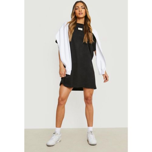 Robe T-Shirt Oversize À Broderies - 38 - boohoo - Modalova
