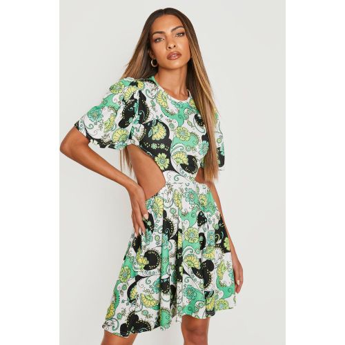 Robe Patineuse À Découpe Et Imprimé Cachemire - 46 - boohoo - Modalova