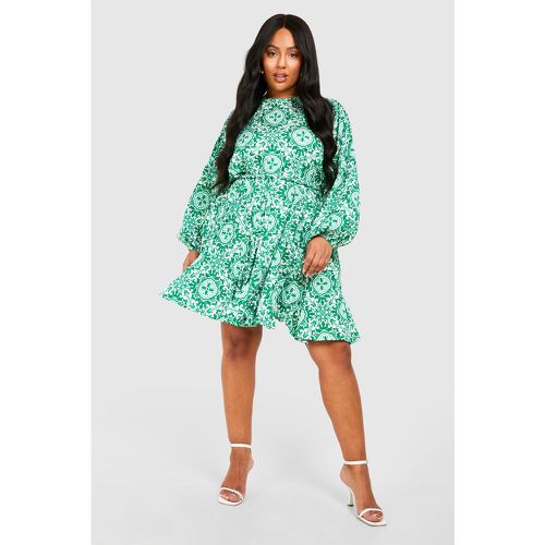 Grande Taille - Robe Imprimée À Volants - boohoo - Modalova