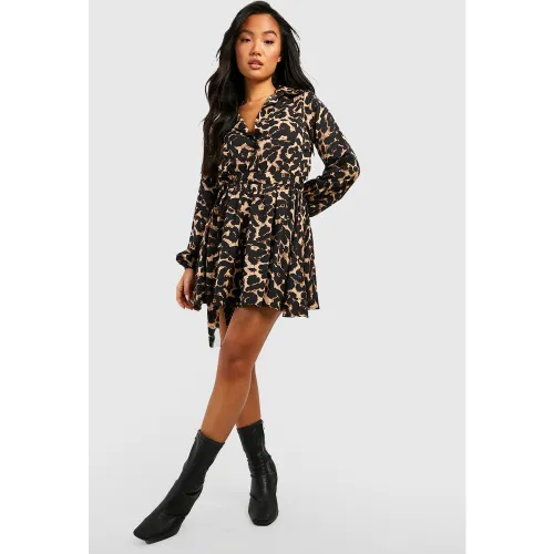 Petite" - Robe Chemise Léopard - 40 - boohoo - Modalova