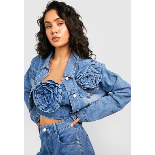 Veste Courte En Jean À Fleur 3D - 34 - boohoo - Modalova