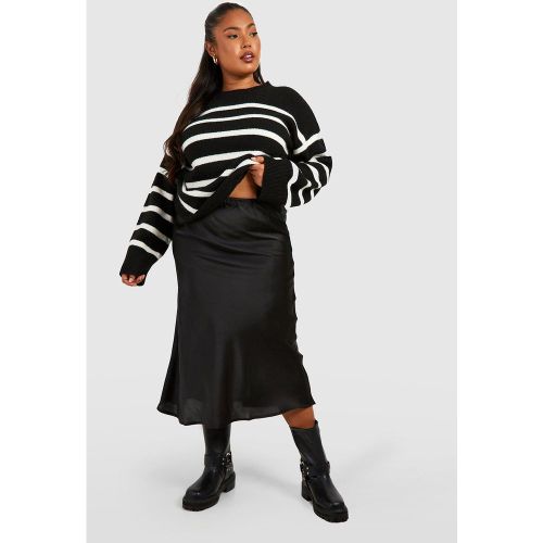 Grande Taille - Jupe Mi-Longue Satinée Découpée - 56 - boohoo - Modalova