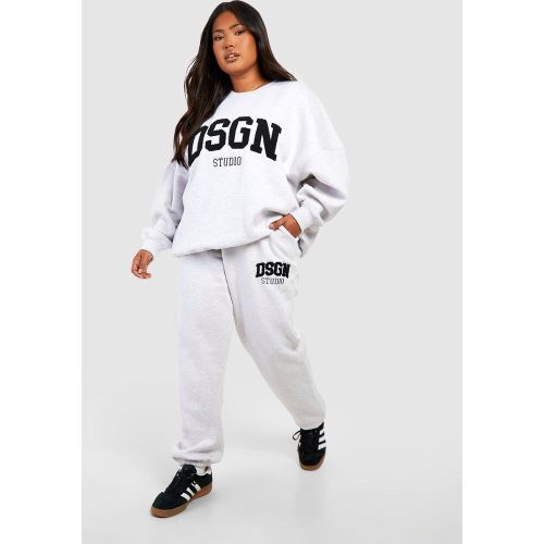 Grande Taille - Survêtement En Tissu Éponge À Slogan Dsgn Studio - 44 - boohoo - Modalova