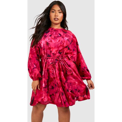 Plus" Blur Print Godet Mini Dress - boohoo - Modalova