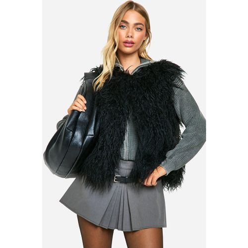 Veste Sans Manches À Fausse Fourrure - 38 - boohoo - Modalova