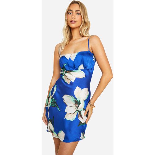 Robe Courte Fleurie À Bretelles - 38 - boohoo - Modalova