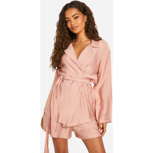 Chemise Longue Nouée En Lin - 40 - boohoo - Modalova