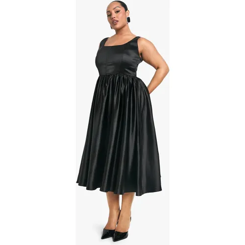 Grande Taille - Robe Patineuse Satinée - 44 - boohoo - Modalova