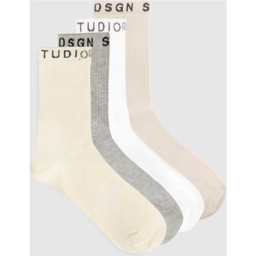 Lot De 4 Paires De Chaussettes Côtelées À Slogan Dsgn Studio - One Size - boohoo - Modalova