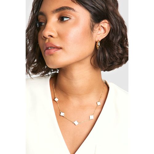 Collier À Perles Et Trèfles - One Size - boohoo - Modalova