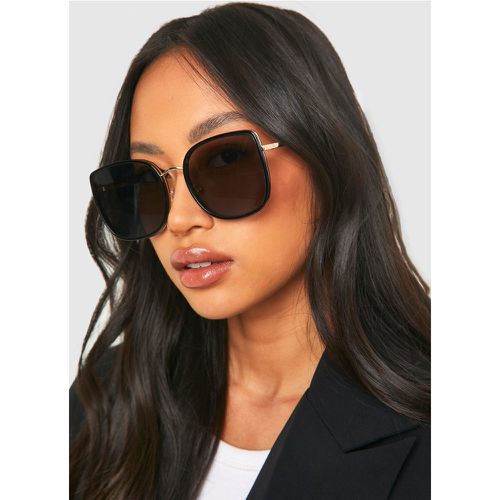 Round Gold Hardware Sunglasses - boohoo - Modalova