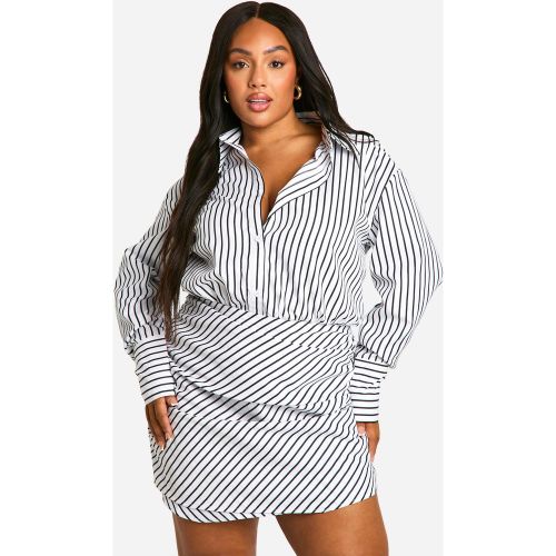 Grande Taille - Robe Chemise Rayée Froncée - 56 - boohoo - Modalova