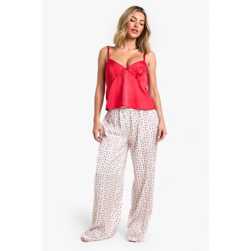 Ensemble De Pyjama Imprimé Cerise Avec Caraco Et Pantalon - Saint-Valentin - 34 - boohoo - Modalova