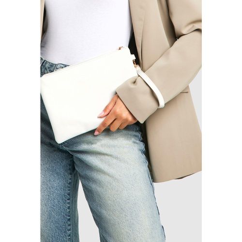 Pochette Zippée À Lanières Croisées - One Size - boohoo - Modalova