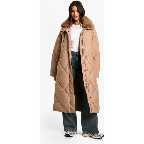 Parka Longue Matelassée À Bordure En Fausse Fourrure - S/M - boohoo - Modalova