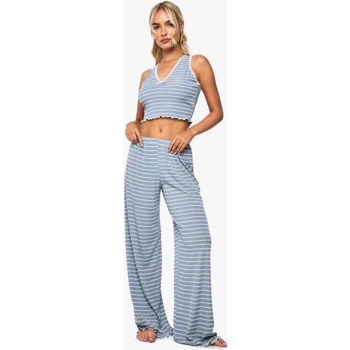 Ensemble De Pyjama À Bordures En Dentelle Avec Débardeur Rayé Et Pantalon De Pyjama Large - 34 - boohoo - Modalova