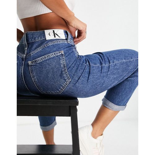Jean baggy à taille haute froncée - délavé moyen - Calvin Klein Jeans - Modalova